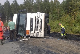 Инспекторы Росприроднадзора осмотрели место разлива битума в результате ДТП во Владимирской области